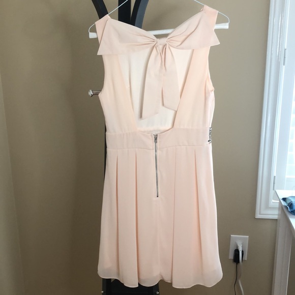 Top Shop PLEATED BOW DRESS - Picture 2 of 7